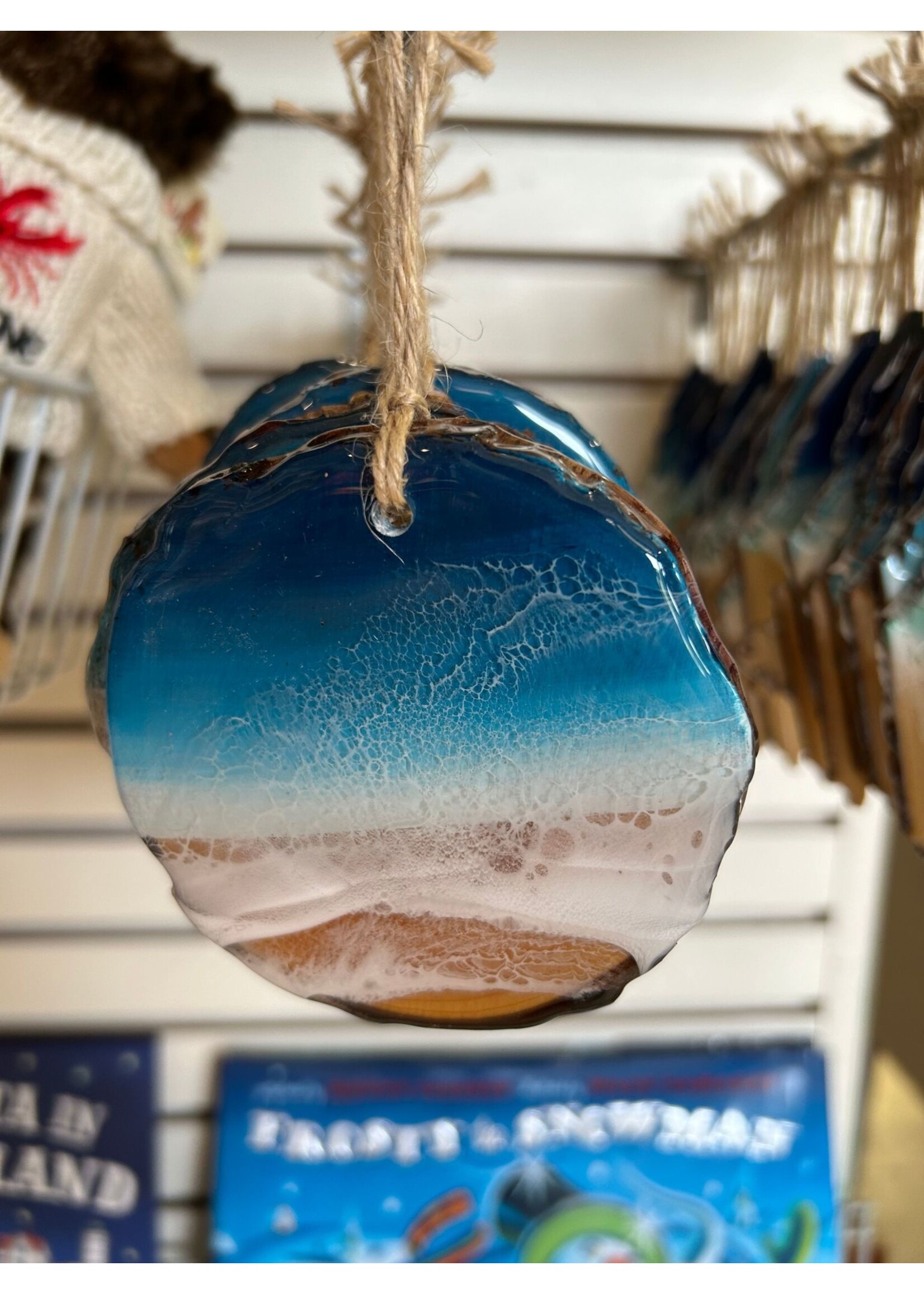 Fala & Co Circle Ornament (mix colors)