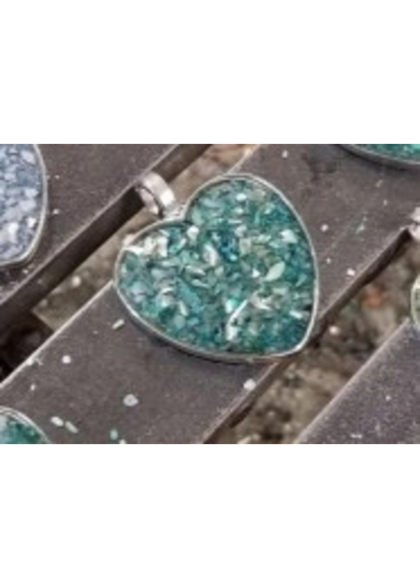 Maine Shellware Heart Pendant Necklace with Sterling Silver Chain