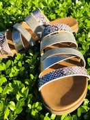 very g ginger sandals