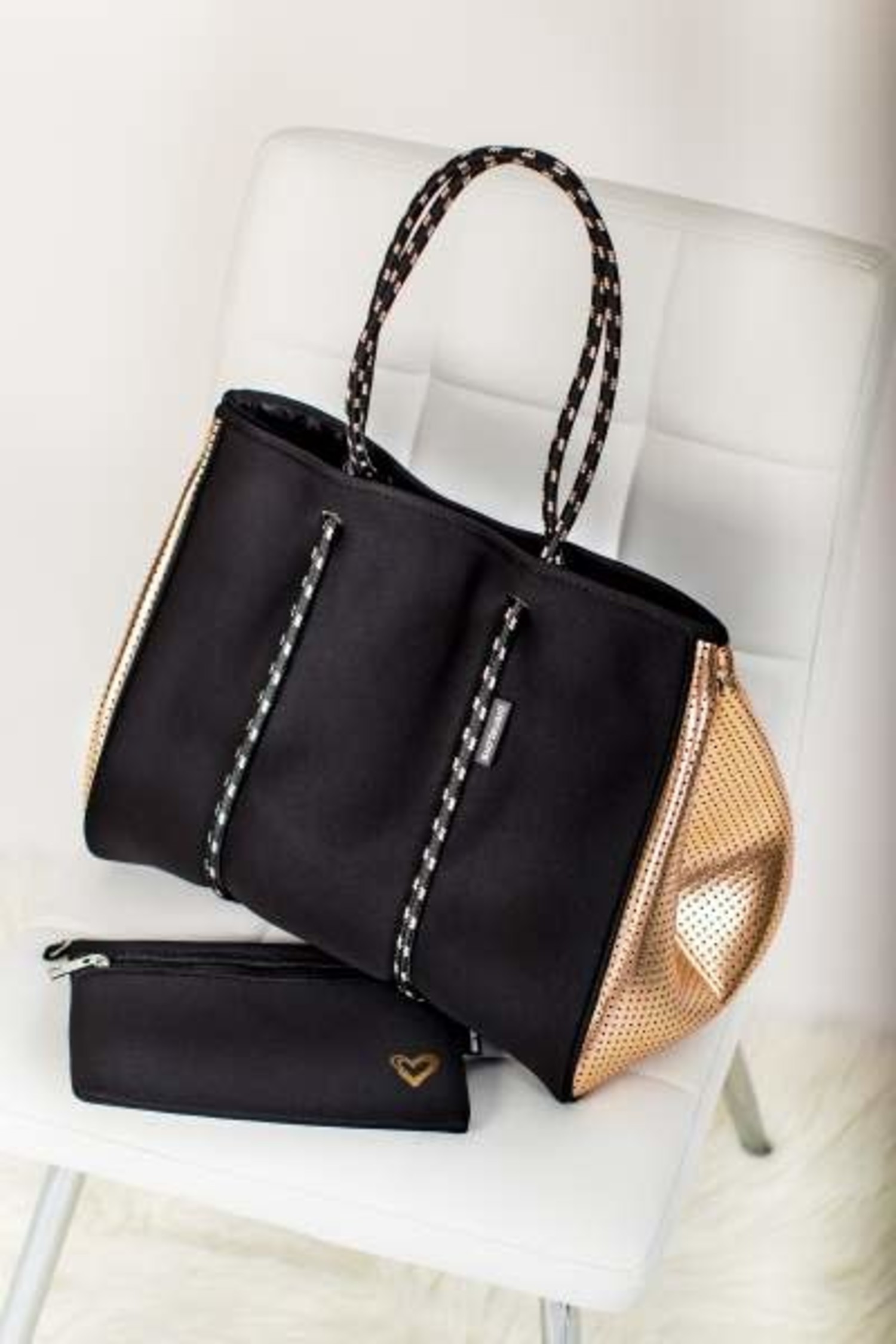 prenelove tote