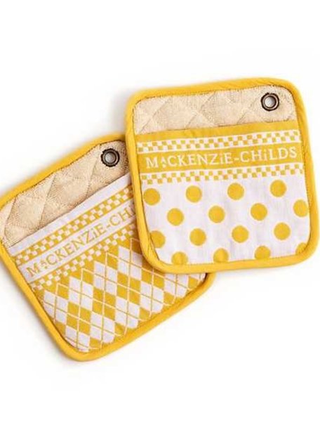 https://cdn.shoplightspeed.com/shops/606996/files/52302531/456x608x1/argyle-potholders-yellow.jpg