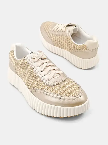 https://cdn.shoplightspeed.com/shops/606996/files/60115568/456x608x1/shu-shop-selina-sneaker.jpg