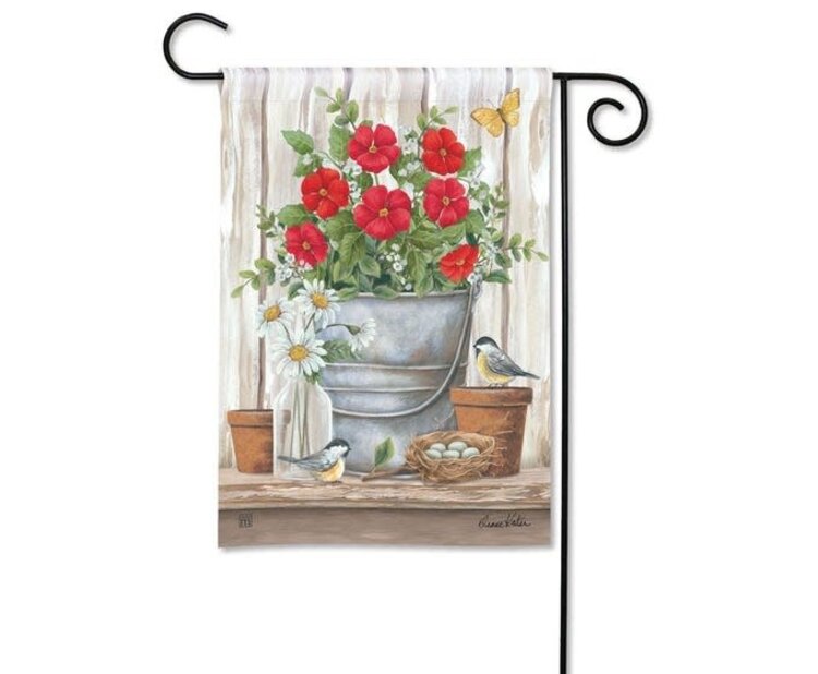 STUDIO M Garden Flag - Amber Marie and Company