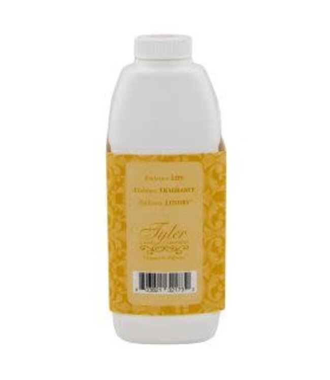 TYLER CANDLES 32oz Glamorous Wash