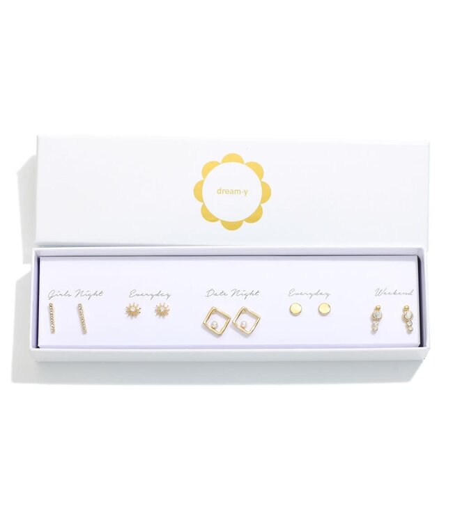 Stud Earrings