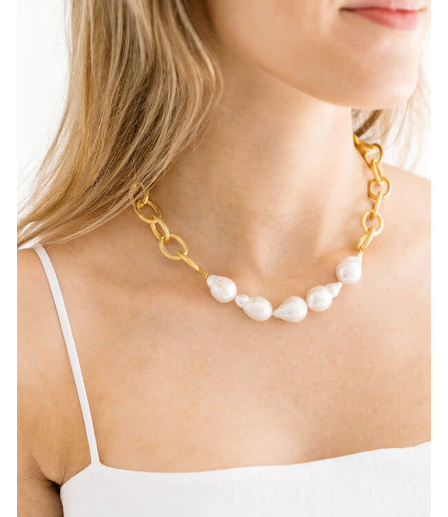 SUSAN SHAW Baroque Pearl Chain Necklace