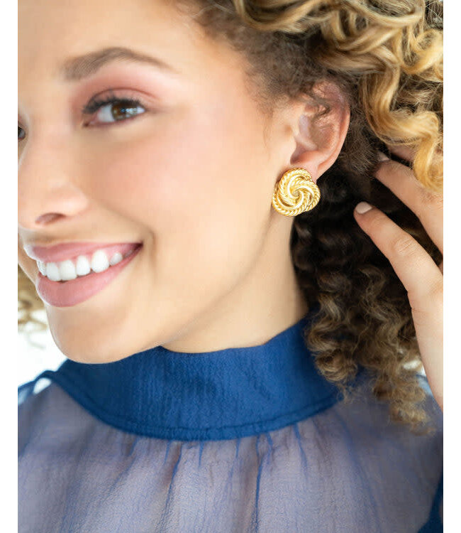 SUSAN SHAW Diana Knotted Studs