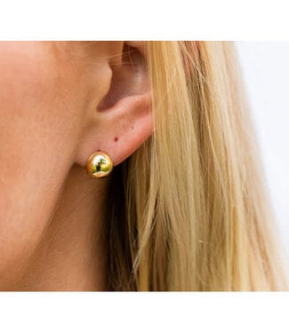 Dainty Plain Huggie Hoop Earring