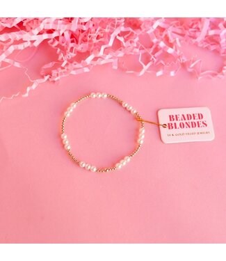 BEADED BLONDES 6.75" Ily Pearl Pearl Bracelet in Gold