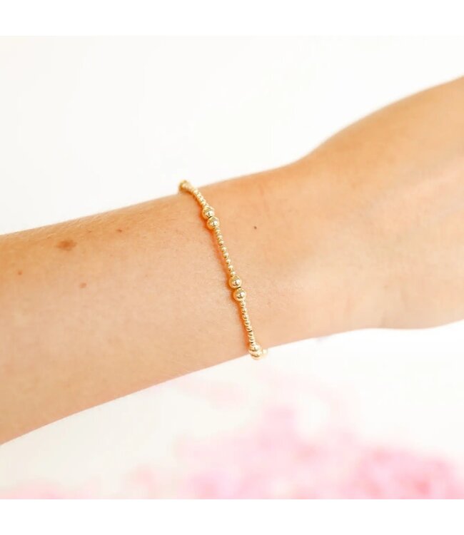 BEADED BLONDES 6.75" Leah Bracelet in Gold