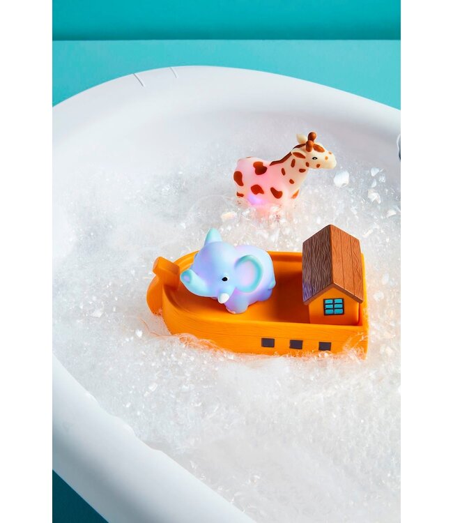 Light-Up Noahs Ark Bath Toy Set