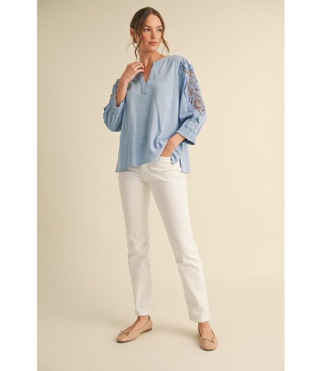 Eleanor Solid 3/4 Lace Cut-Out Sleeves Top