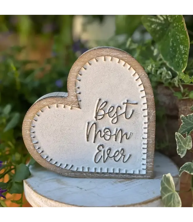 Best Mom Carved Heart