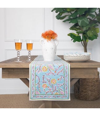 POMEGRANATE Climbing Dahlia Sky Blue Table Runner
