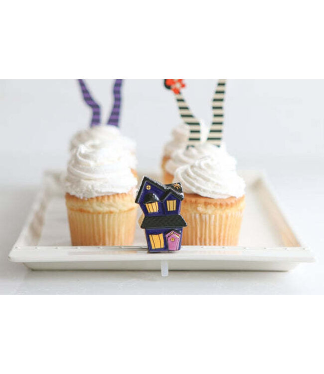 NORA FLEMING Spooky Spaces