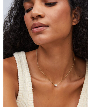 KENDRA SCOTT Mini Elisa Satellite Short Pendant Gold Necklace