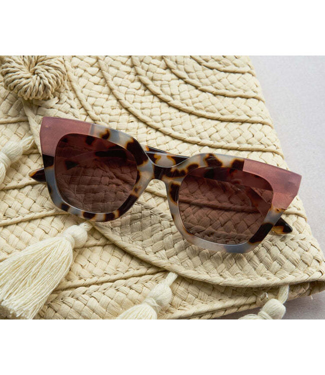 PEEPERS READING GLASSES Nell Reading Sun