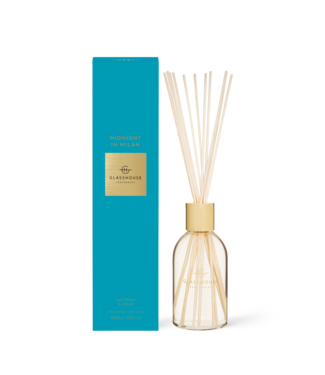 GLASSHOUSE FRAGRANCES 8.4oz Midnight in Milan Diffuser