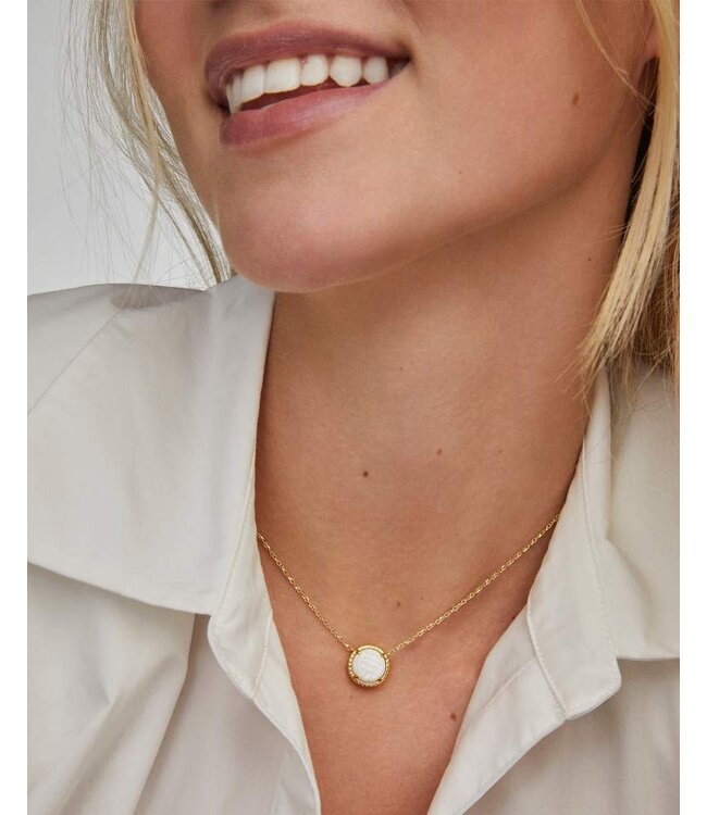 KENDRA SCOTT Volleyball Short Pendant Necklace Gold White Mother Of Pearl