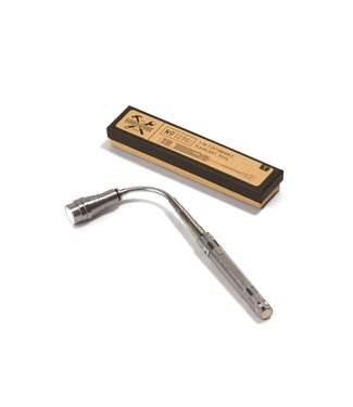 Extendable Flashlight Pick-Up Tool in Gift Box