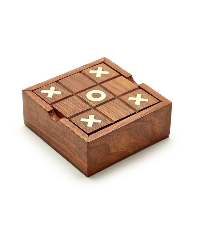 2-in-1 Game Set in Hand-Crafted Storage Box