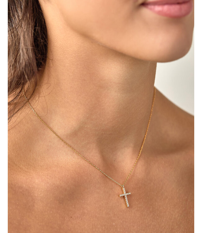 THEIA JEWELRY Ada Classic Cross Pendant Necklace