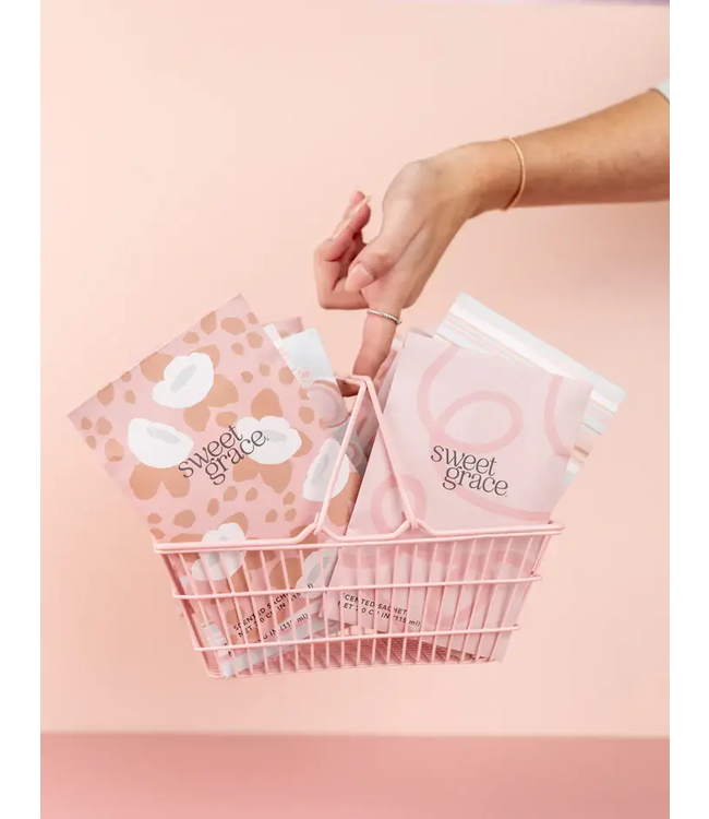 Sweet Grace Modern Swirl Sachet