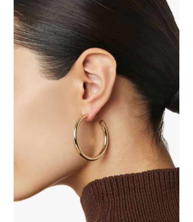 Tia Medium Gold Hoop Earrings