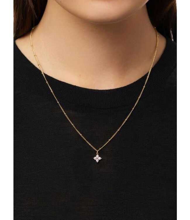 Claire Star Necklace