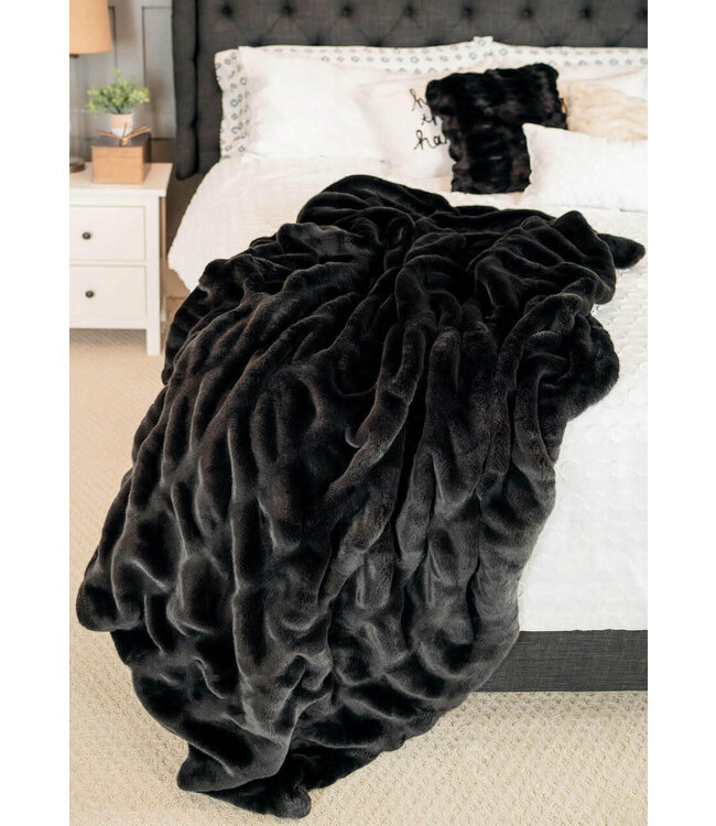 Couture Throw Onyx Mink