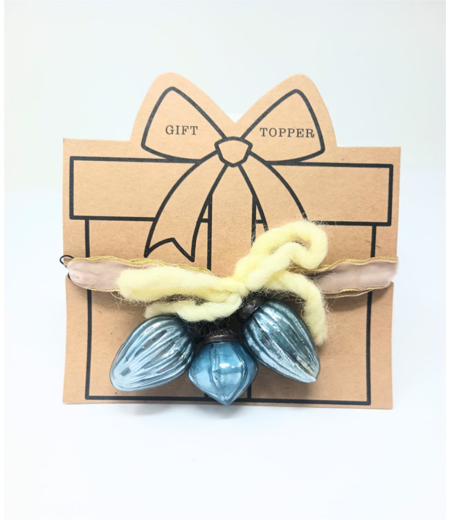 Glass Ornament Gift Topper