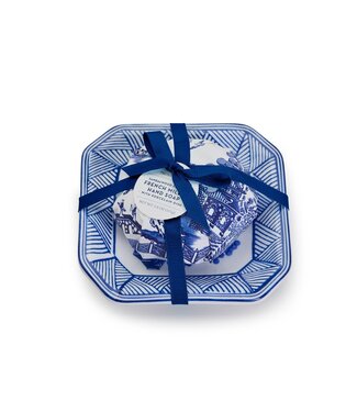 Blue Willow Sandalwood Scented French Milled Soap with Porcelain Tray