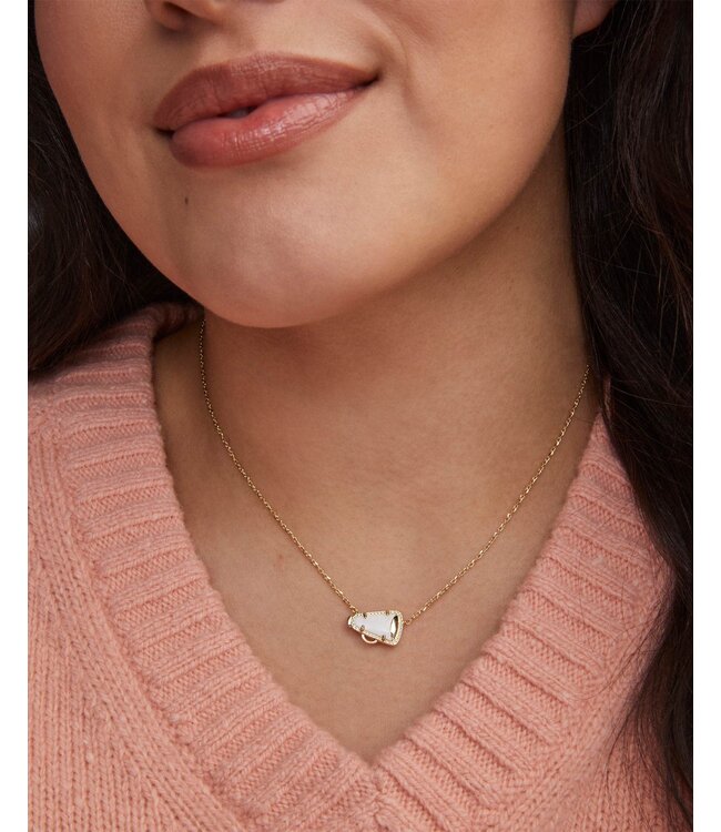 KENDRA SCOTT Cheer Short Pendant Necklace Gold White Mother Of Pearl