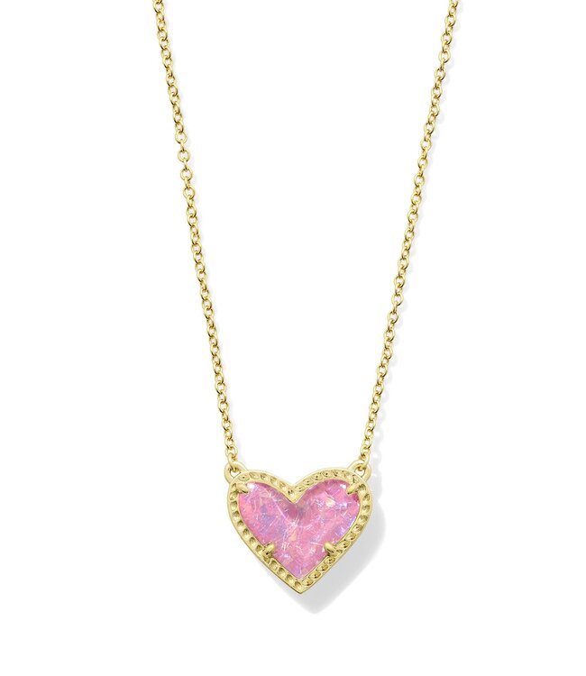 KENDRA SCOTT Ari Heart Short Pendant Necklace
