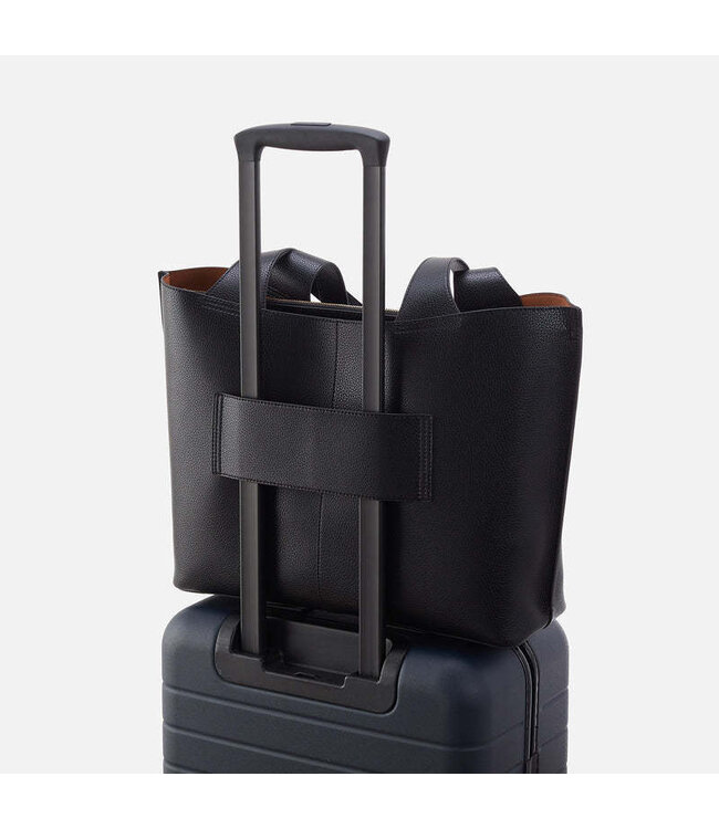 HOBO Vida Large Tote