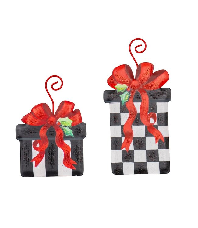 THE ROUND TOP COLLECTION Elegant Gift Box Ornament - Sold Individually