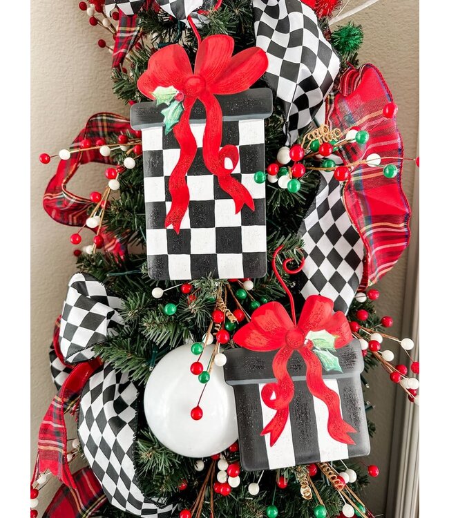 THE ROUND TOP COLLECTION Elegant Gift Box Ornament - Sold Individually