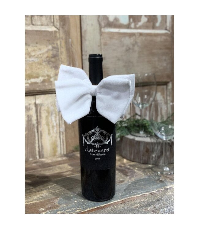 6” Velvet Bow With Expandable Loop White