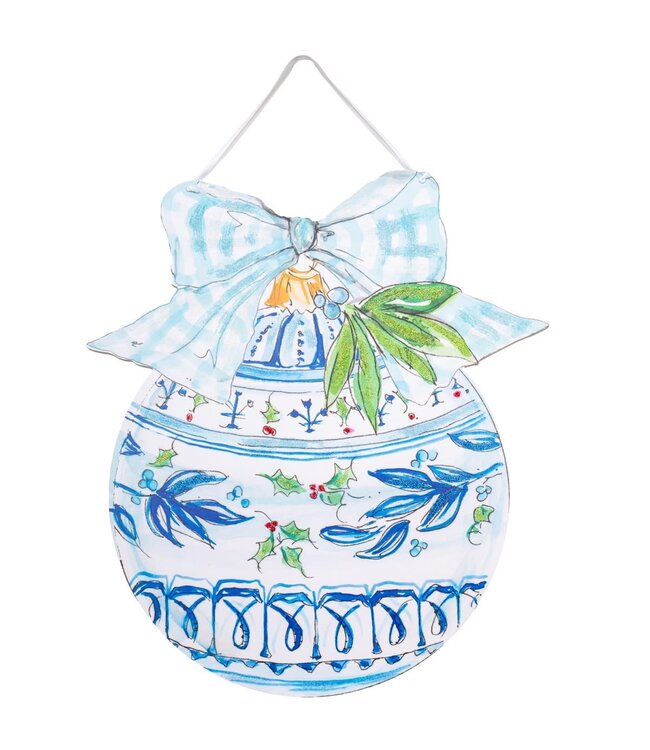 THE ROUND TOP COLLECTION Beck's Winter Wonderland Ball Ornament PVC Door Hanger