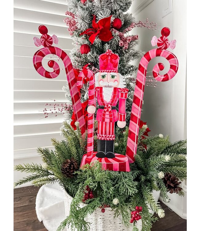 THE ROUND TOP COLLECTION Pinkmas Nutcracker Medium