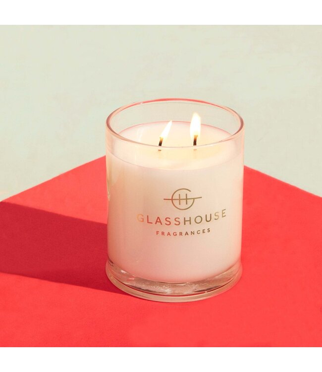 GLASSHOUSE FRAGRANCES 13.4 Oz The Hamptons Candle