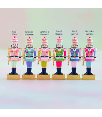 GLITTERVILLE Rainbow Colonel Cupcake