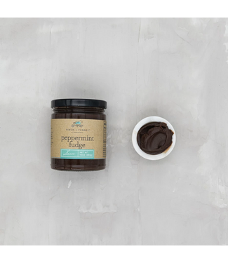 FINCH + FENNEL 10 oz. Peppermint Fudge Sauce