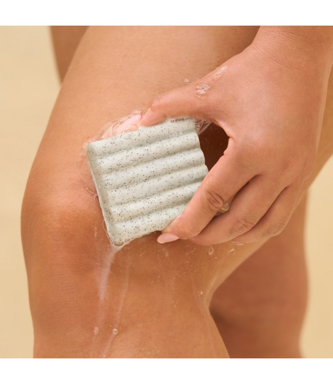 KITSCH Jojoba Bead Exfoliating Body Wash Bar