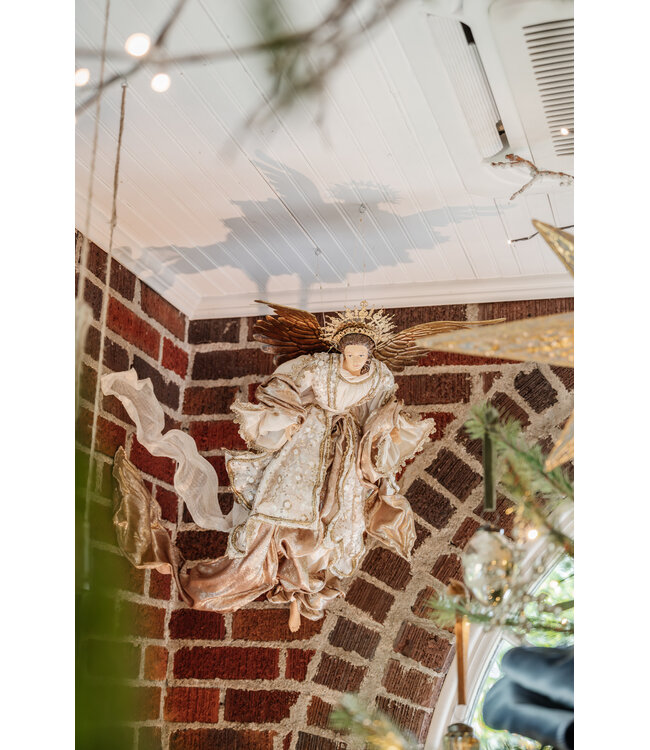 22"  FLYING ANGEL ON BASE