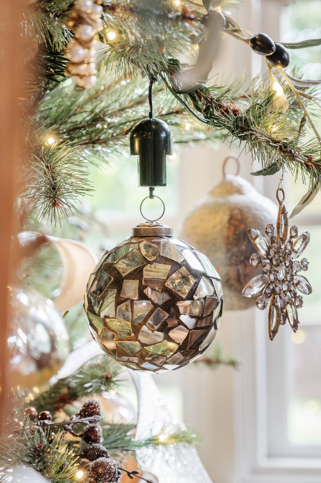 みっき さま】antique ❀ パピエマシェの 葡萄 オーナメント みっき