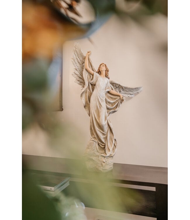 38"H HEAVEN'S ANGEL STATUE