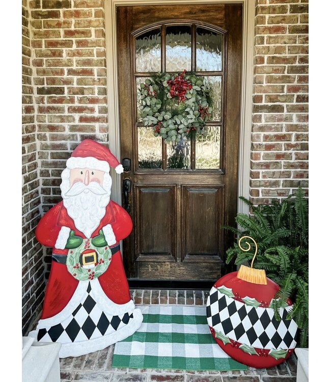 THE ROUND TOP COLLECTION Elegant Santa Yard