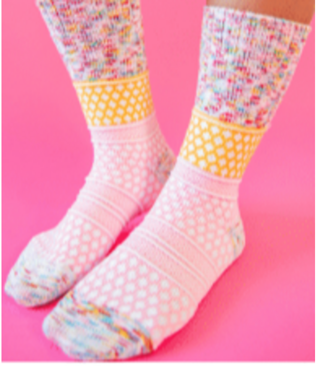 Weekend Gallery Textured Crew