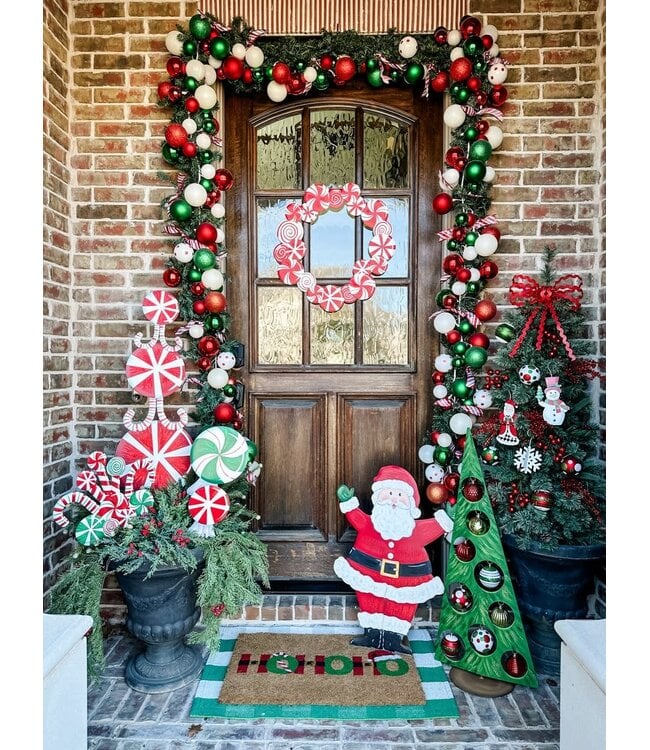 THE ROUND TOP COLLECTION Holiday Candy Wreath
